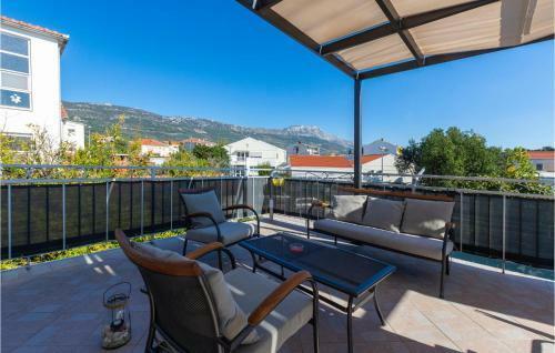 Apartment Kastel Stari 20