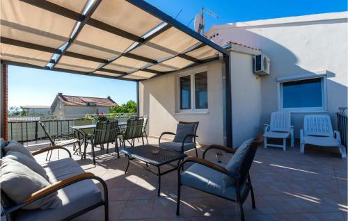 Apartment Kastel Stari 20
