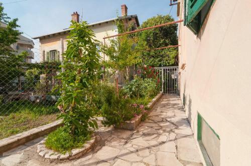 Apartment Vedrana