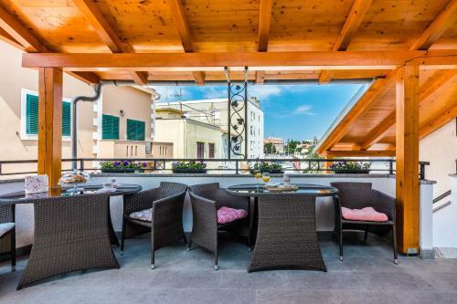 Apartments Marina