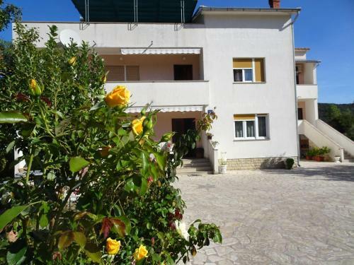 Apartment Supetarska Draga 13