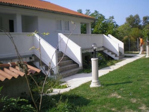 Apartment Kampor 1