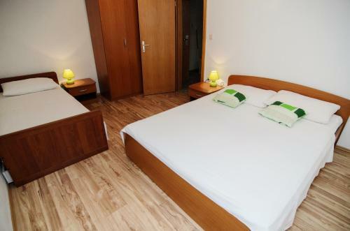 Darijan Apartments