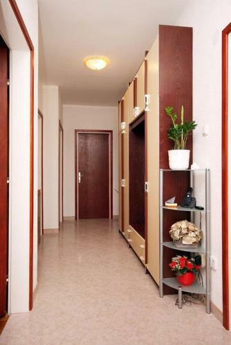 Apartment Novi Vinodolski 5483a