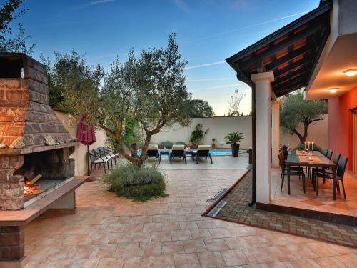 Holiday Home Bubi