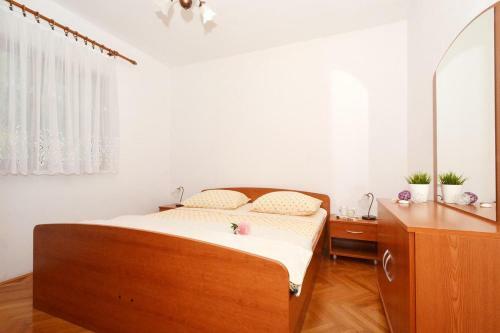 Hostal Apartment Arbanija 5228c