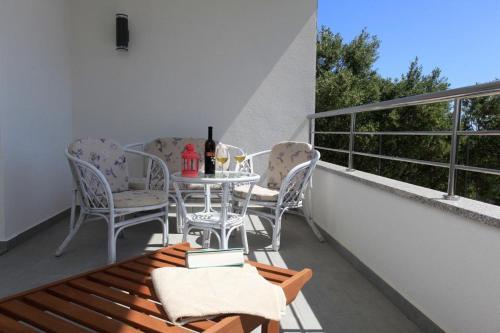 Holiday Home Premantura 11631