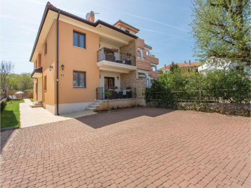 One-bedroom Apartment Vantacici With Sea View 02