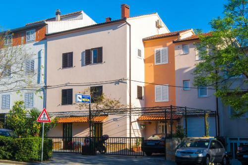 Apartamentos Studios Nina