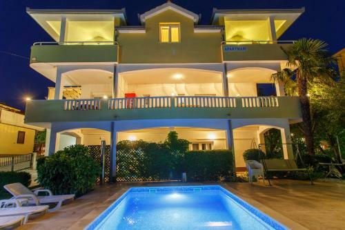 Hostal Apartments Kasalo