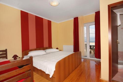Apartment Vrbnik 5299a