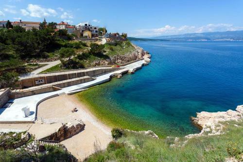 Apartment Vrbnik 5299a