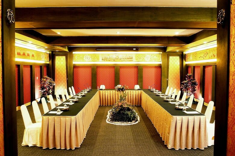 Hotel Andaman Seaview