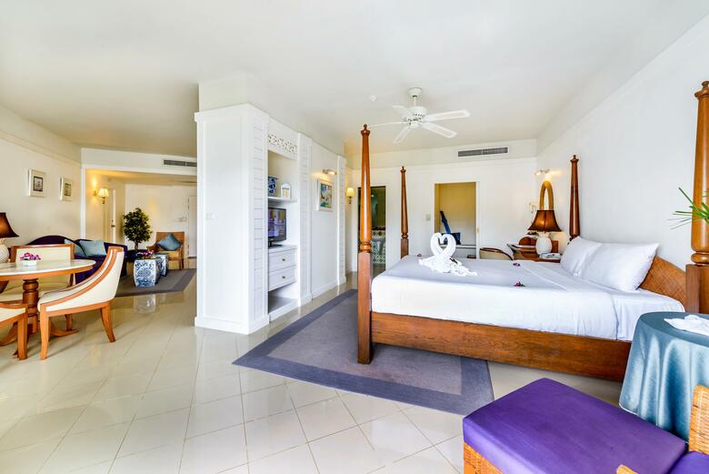 Hotel Andaman Seaview