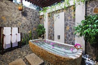 Hotel Pandanus Resort