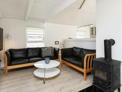 Three-bedroom Holiday Home In Thisted 16
