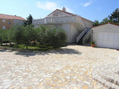 Apartment Novalja 9340a