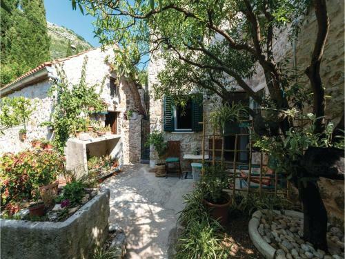Holiday Home Zaton Mali *lix *