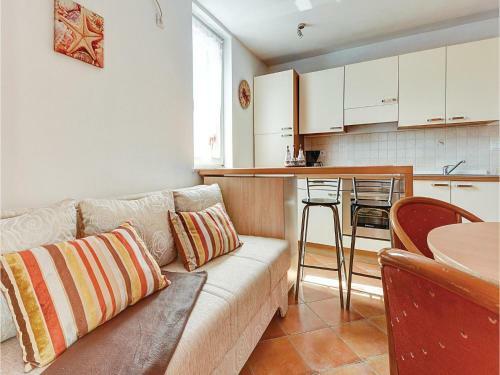 Holiday Home Betiga 02
