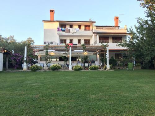 Vera Bed And Breakfast