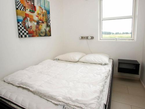 Four-bedroom Holiday Home In L�kken 17