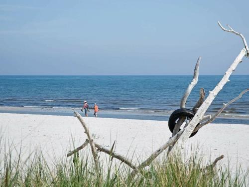 Three-bedroom Holiday Home In Nex� 22