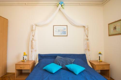 Sea View Apartment Frano