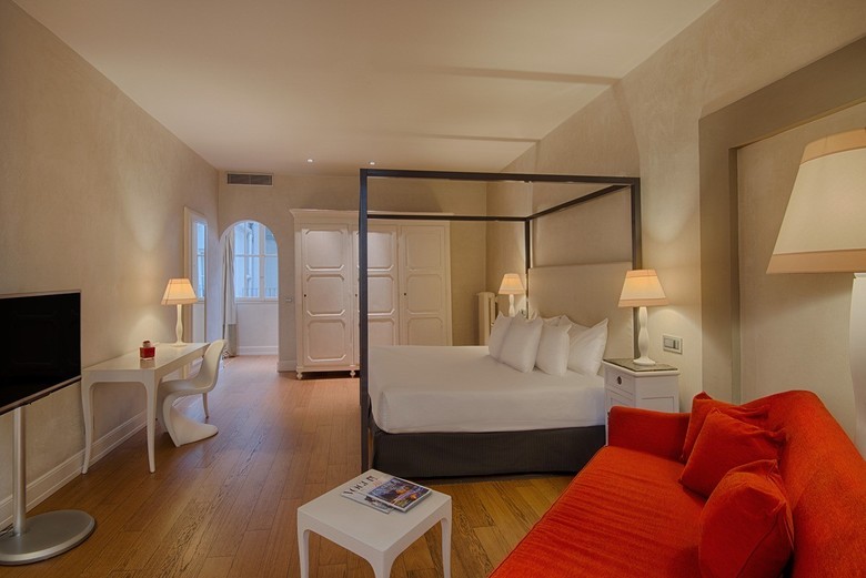 Hotel NH Collection Firenze Porta Rossa