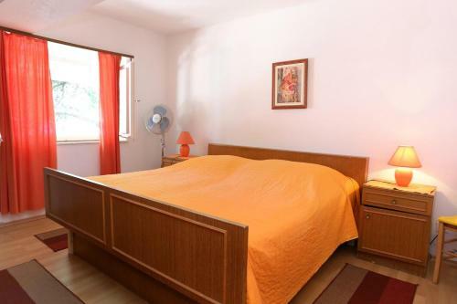 Apartment Lumbarda 9480a