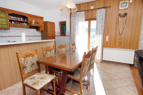 Apartments With A Parking Space Vinisce (trogir) - 5978