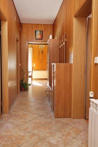 Apartments With A Parking Space Vinisce (trogir) - 5978