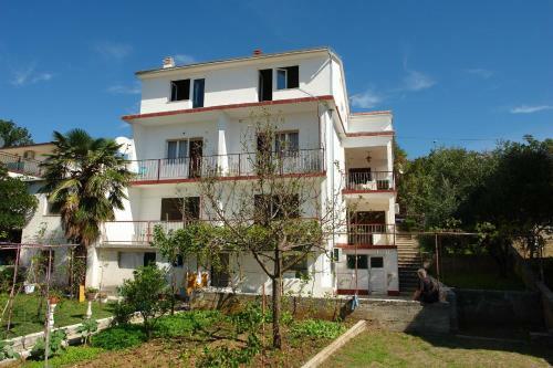 Apartment Dijanic