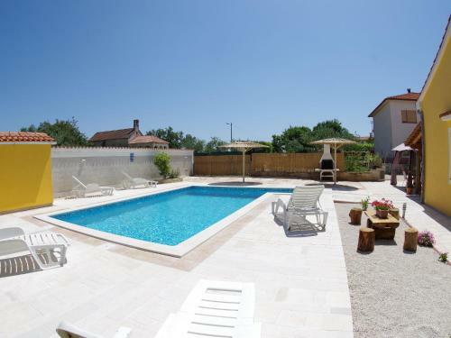 Holiday Home Oliva 2