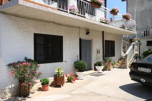 Apartment Novi Vinodolski 2417a
