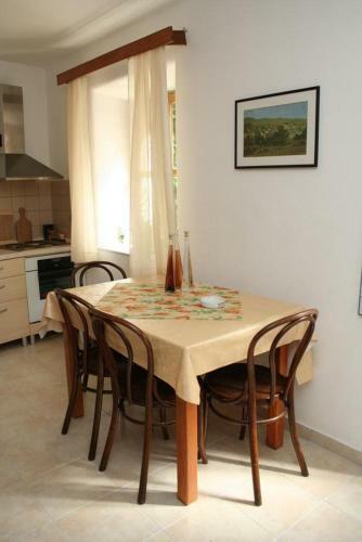 Apartment Vrboska 4601a