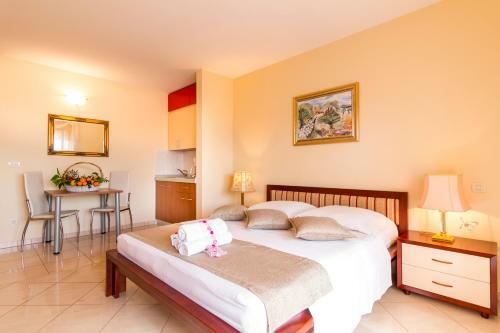 Apartments Jozic