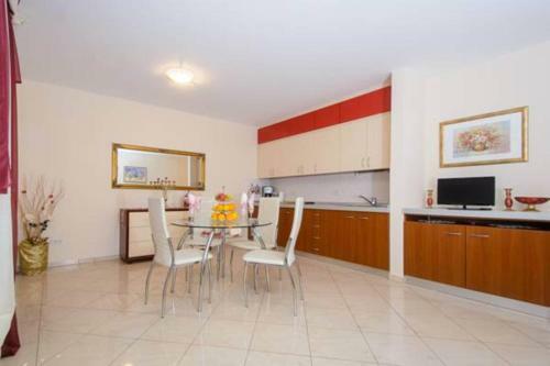 Apartments Jozic