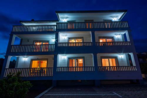 Apartments Jozic
