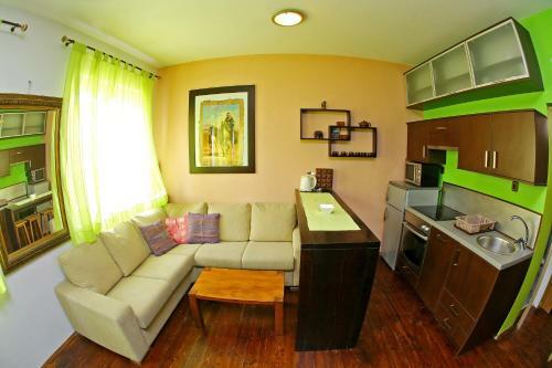 Hostal Central Apartments