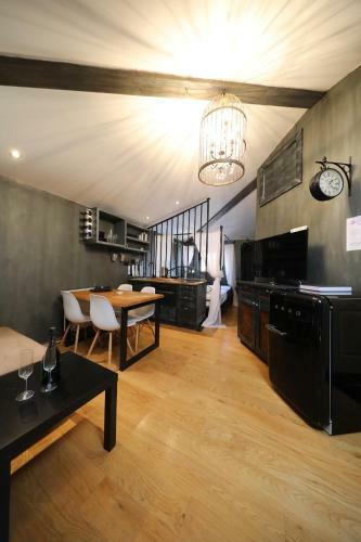 Hostal Central Apartments