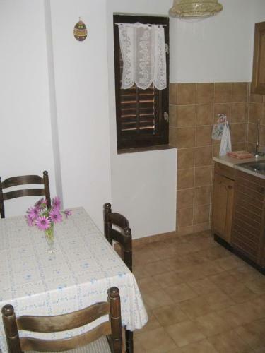 Apartment Lopar 1