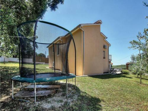 Holiday Home Radmani *li *