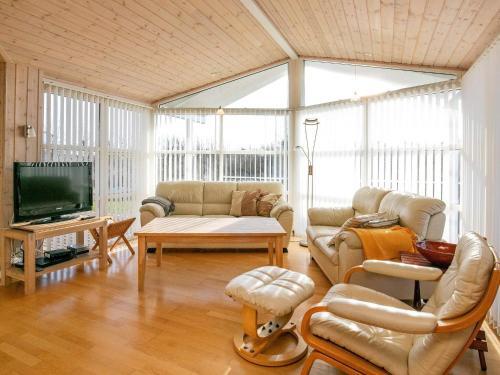Three-bedroom Holiday Home In Hj�rring 10