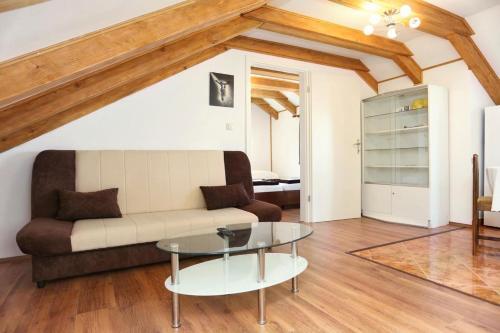 Holiday Home Kanica 10367