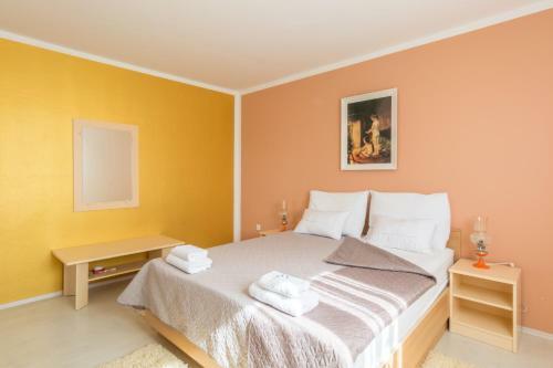 Apartment Boja