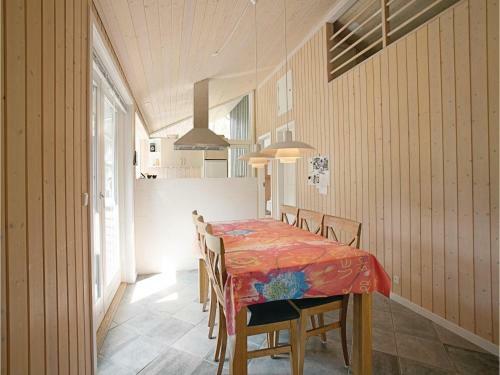 Holiday Home Posereg�rdsvej Aakirkeby IV