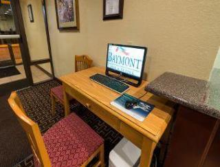 Hotel Baymont Inn & Suites