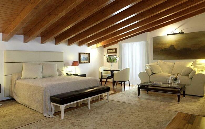 Hotel Mirador De Dalt Vila