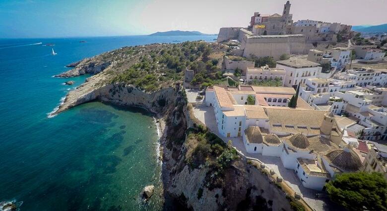 Hotel Mirador De Dalt Vila