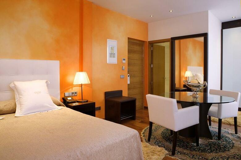 Hotel Mirador De Dalt Vila
